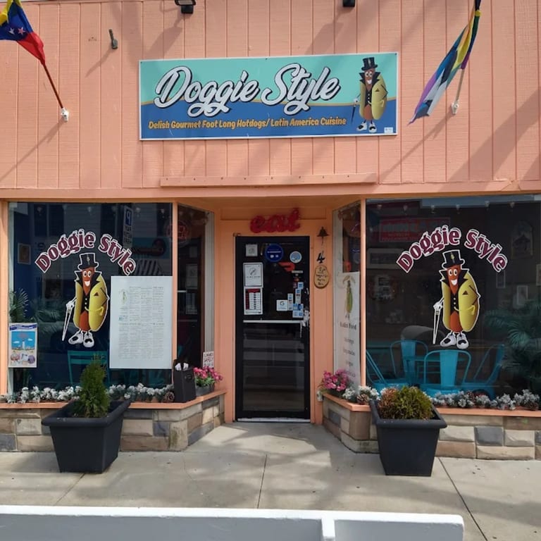 Welcome to Doggie Style